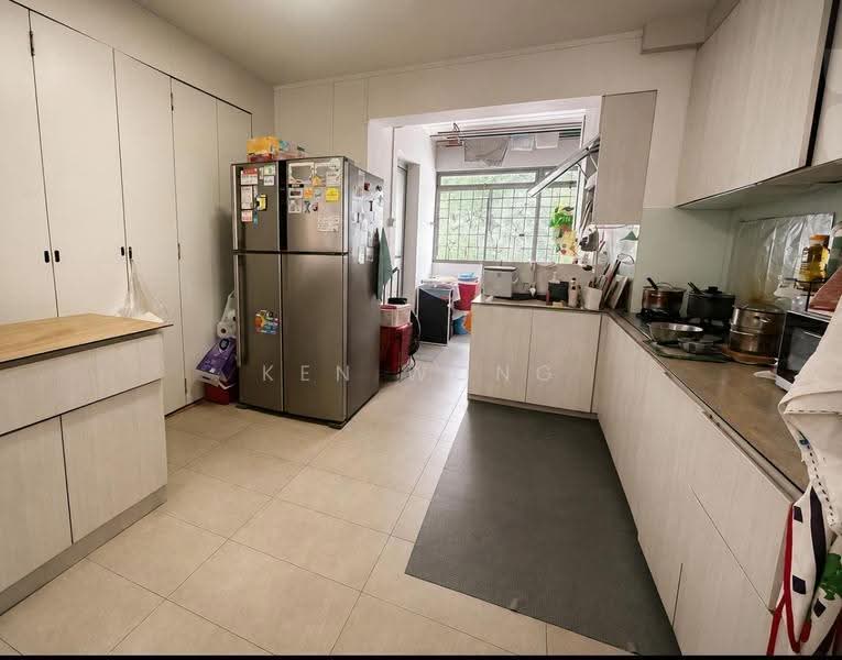 229 Bishan Street 23, 229 Bishan Street 23, Ang Mo Kio / Bishan / Thomson, 3 Bedrooms, 1,452 sqft, HDB Flat For Sale, by Ken Wong, 500241582 - Kitchen - PropertyGuru.com.sg