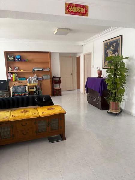 229 Bishan Street 23, 229 Bishan Street 23, Ang Mo Kio / Bishan / Thomson, 3 Bedrooms, 1,452 sqft, HDB Flat For Sale, by Ken Wong, 500241582 - Living Room - PropertyGuru.com.sg