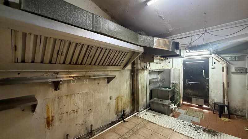 ✧ Kampong Glam Ground Floor Restaurant (Dine-in), Kandahar Street | Arab Street | North Bridge Road, Beach Road / Bugis / Rochor, 812 sqft, Food & Beverage For Rent, by Evon Tan 陈玉凤, 500241592 - Kitchen - CommercialGuru.com.sg