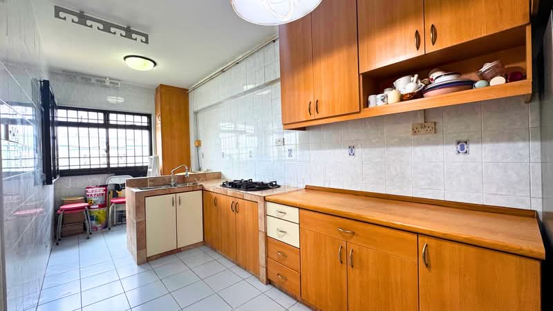501A Wellington Circle, 501A Wellington Circle, 3 Bedrooms, 979 sqft, HDB Flat For Sale, by Jocelyn Chua 蔡颸嬣, 500241603 - Kitchen - PropertyGuru.com.sg