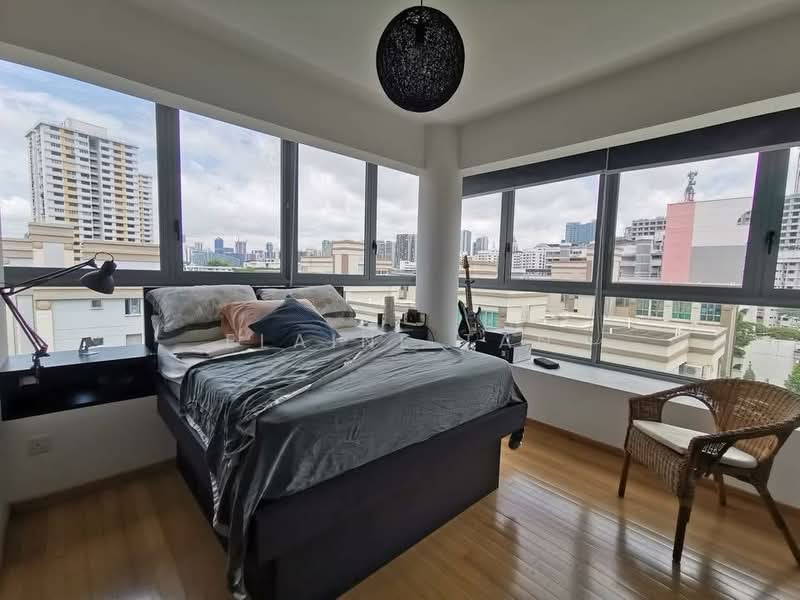Oxford Suites, 21 Oxford Road, 2 Bedrooms, 1,033 sqft, Apartment For Rent, by Elaine Tan, 500241631 - PropertyGuru.com.sg