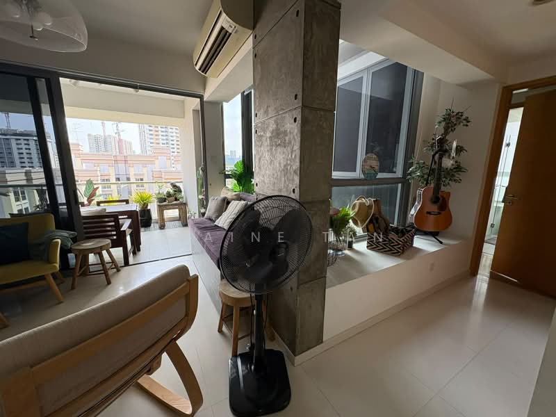 Oxford Suites, 21 Oxford Road, 2 Bedrooms, 1,033 sqft, Apartment For Rent, by Elaine Tan, 500241631 - PropertyGuru.com.sg
