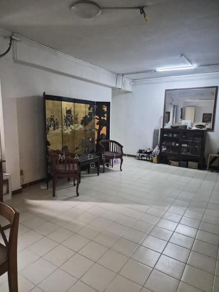 Bencoolen House, 27 Bencoolen Street, Orchard / River Valley, 3 Bedrooms, 1,300 sqft, Apartment For Sale, by Madeline Goh, 500241639 - Living Room - PropertyGuru.com.sg