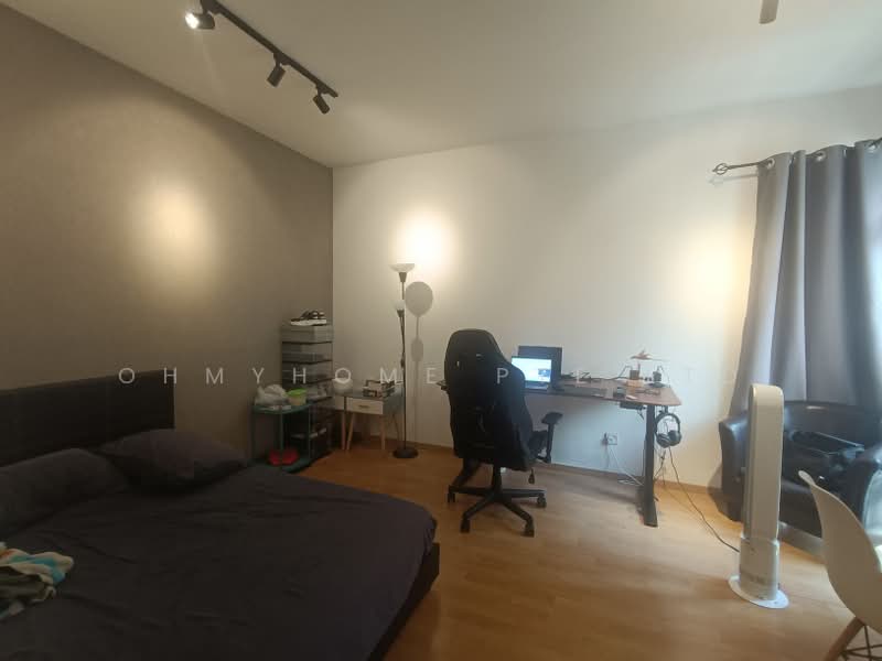 The Florida, 78 Hougang Avenue 7, 3 Bedrooms, 1,389 sqft, Condominium For Sale, by EVON NG, 500241652 - Bedroom - PropertyGuru.com.sg