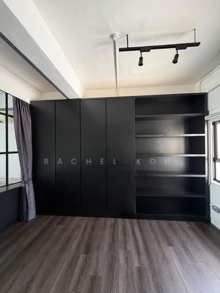 One-bedroom baby penthouse at Horne Rd, , 1 Bedroom, 980 sqft, Walk-up Apartment For Rent, by Rachel Koh, 500241659 - Interior - PropertyGuru.com.sg