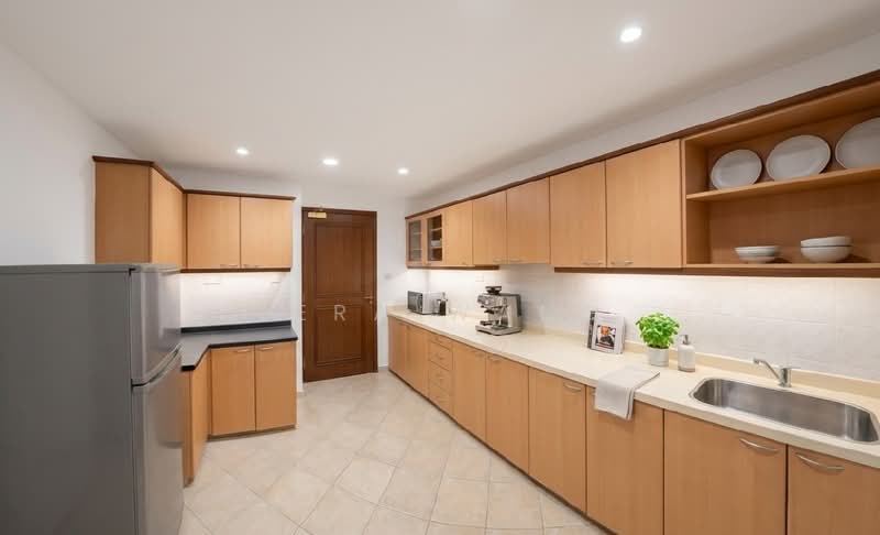 Windermere, 28 Choa Chu Kang Street 64, 3 Bedrooms, 1,453 sqft, Condominium For Sale, by Vera Wang, 500241676 - PropertyGuru.com.sg