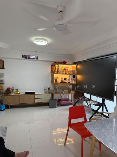 298A Compassvale Street, 298A Compassvale Street, Room Rental, 100 sqft, HDB Flat For Rent, by Gerald Wang, 500241679 - Living Room - PropertyGuru.com.sg