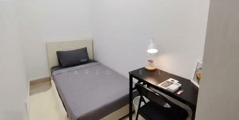 Maple Woods, 985 Bukit Timah Road, Room Rental, 120 sqft, Condominium For Rent, by Charlotte Lin, 500241697 - Bedroom - PropertyGuru.com.sg