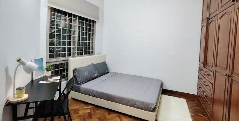 Maple Woods, 985 Bukit Timah Road, Room Rental, 120 sqft, Condominium For Rent, by Charlotte Lin, 500241699 - Bedroom - PropertyGuru.com.sg