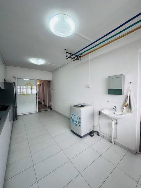 252 Hougang Avenue 3, 252 Hougang Avenue 3, Hougang / Punggol / Sengkang, 2 Bedrooms, 721 sqft, HDB Flat For Sale, by Glenice Toh, 500241708 - PropertyGuru.com.sg