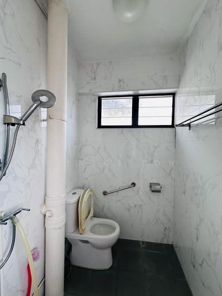 252 Hougang Avenue 3, 252 Hougang Avenue 3, Hougang / Punggol / Sengkang, 2 Bedrooms, 721 sqft, HDB Flat For Sale, by Glenice Toh, 500241708 - PropertyGuru.com.sg
