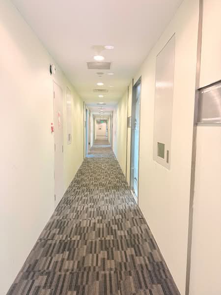 Paya Lebar Square, 60 Paya Lebar Singapore, 538 sqft, Office For Sale, by Melvin Auspicious Lee 李俊豪, 500241713 - Corridor - CommercialGuru.com.sg