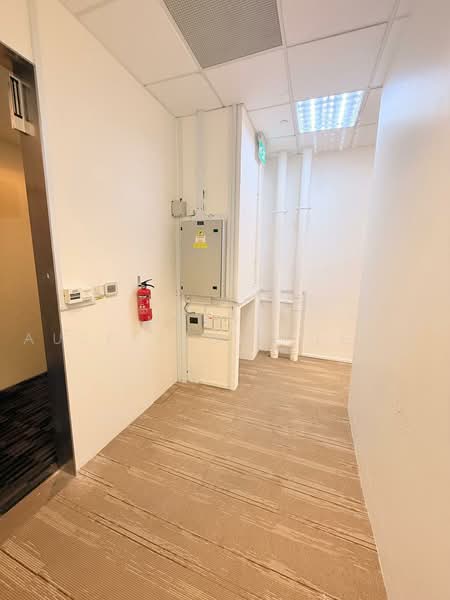 Paya Lebar Square, 60 Paya Lebar Singapore, 538 sqft, Office For Sale, by Melvin Auspicious Lee 李俊豪, 500241713 - Corridor - CommercialGuru.com.sg