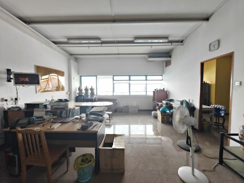 Woodlands Industrial Park E1, 19 Woodlands Industrial Park E1, 4,014 sqft, Factory / Workshop (B2) For Sale, by CinDior Ho, 500241726 - Interior - CommercialGuru.com.sg