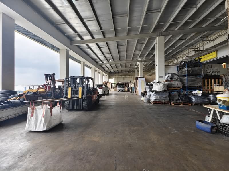 Woodlands Industrial Park E1, 19 Woodlands Industrial Park E1, 4,014 sqft, Factory / Workshop (B2) For Sale, by CinDior Ho, 500241726 - Exterior - CommercialGuru.com.sg