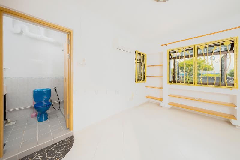 186C Rivervale Drive, 186C Rivervale Drive, Hougang / Punggol / Sengkang, 3 Bedrooms, 11,847 sqft, HDB Flat For Sale, by Kevin Lim, 500241735 - Bathroom - PropertyGuru.com.sg