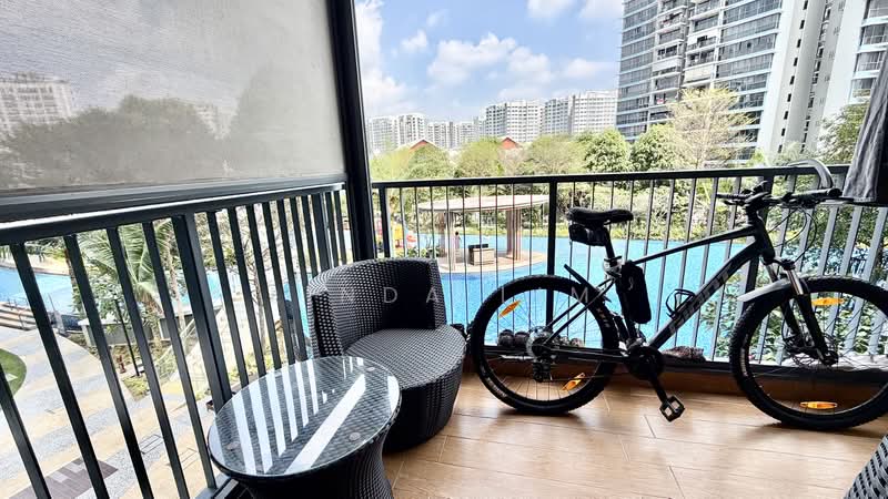Kingsford Waterbay, 84 Upper Serangoon View, Hougang / Punggol / Sengkang, 3 Bedrooms, 893 sqft, Condominium For Sale, by Linda Lim, 500241740 - Balcony - PropertyGuru.com.sg