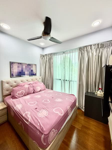 Kingsford Waterbay, 84 Upper Serangoon View, Hougang / Punggol / Sengkang, 3 Bedrooms, 893 sqft, Condominium For Sale, by Linda Lim, 500241740 - PropertyGuru.com.sg