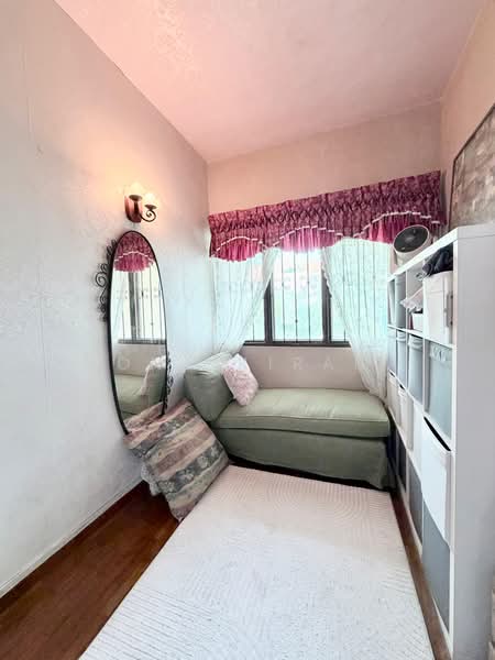 Seletar Springs Condominium, 100 Gerald Drive, 3 Bedrooms, 1,323 sqft, Condominium For Sale, by Nona Kirana, 500241741 - Interior - PropertyGuru.com.sg