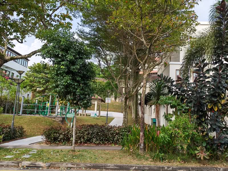 1km to Maris Stella and Bartley mrt, Hougang / Punggol / Sengkang, 5 Bedrooms, 2,742 sqft, Corner Terrace For Sale, by Desmond Tan, 500241749 - PropertyGuru.com.sg