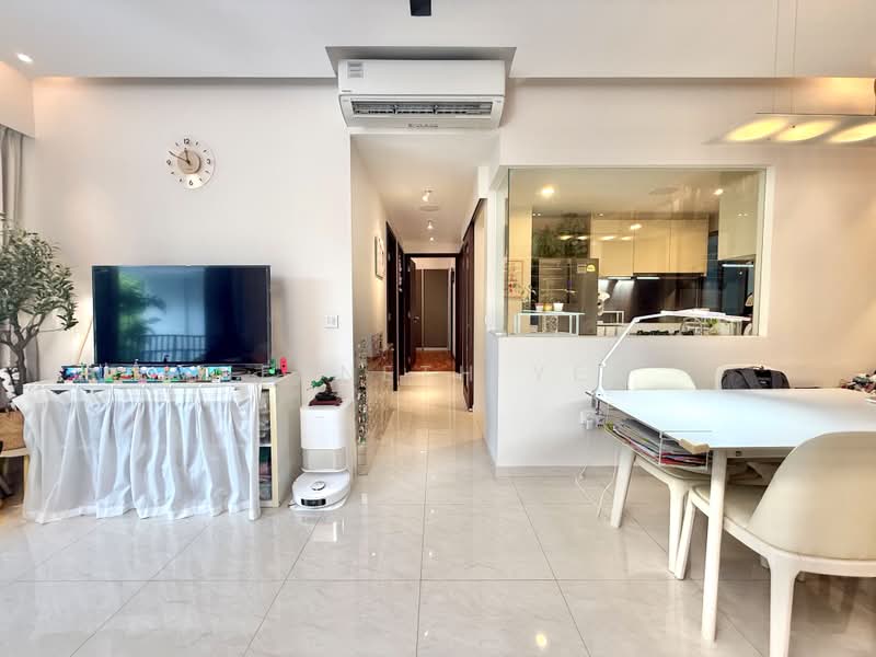 Signature At Yishun, 35 Yishun Street 51, 4 Bedrooms, 1,184 sqft, Condominium For Sale, by Kenneth Yeo, 500241755 - Living Room - PropertyGuru.com.sg