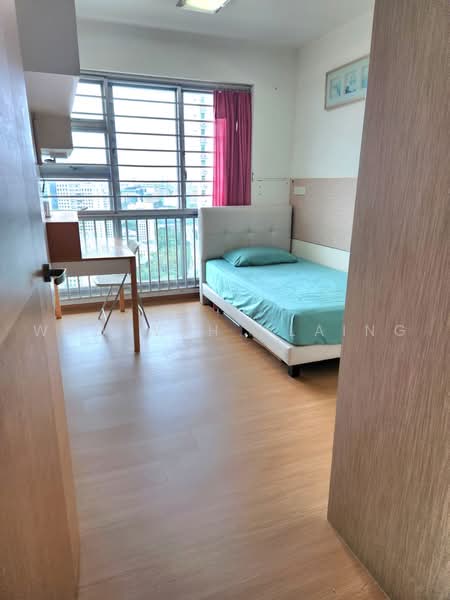 416 Clementi Avenue 1, 416 Clementi Avenue 1, Room Rental, 300 sqft, HDB Flat For Rent, by Wah Wah Hlaing, 500241761 - Bedroom - PropertyGuru.com.sg