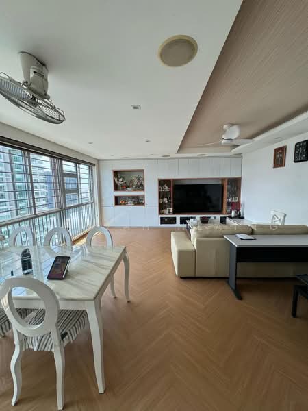 416 Clementi Avenue 1, 416 Clementi Avenue 1, Room Rental, 300 sqft, HDB Flat For Rent, by Wah Wah Hlaing, 500241761 - Living Room - PropertyGuru.com.sg
