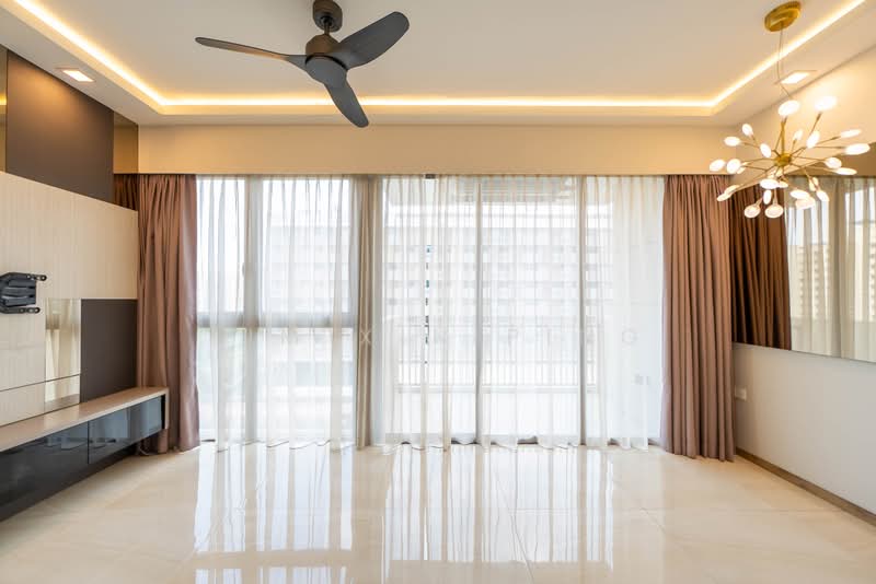 The Vales, 83 Anchorvale Crescent, 3 Bedrooms, 1,044 sqft, Condominium For Sale, by Lim Xin Ping, 500241762 - Living Room - PropertyGuru.com.sg