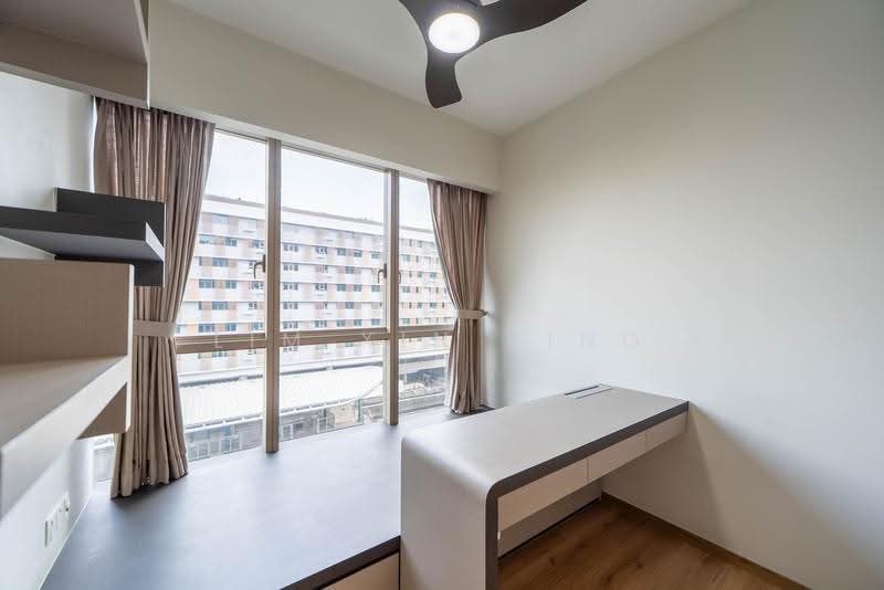 The Vales, 83 Anchorvale Crescent, 3 Bedrooms, 1,044 sqft, Condominium For Sale, by Lim Xin Ping, 500241762 - Study - PropertyGuru.com.sg
