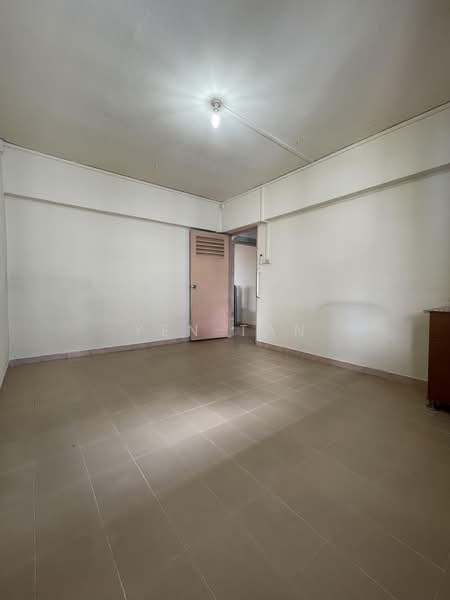 112 Bukit Batok West Avenue 6, 112 Bukit Batok West Avenue 6, 3 Bedrooms, 1,141 sqft, HDB Flat For Sale, by Yen Tan, 500241763 - PropertyGuru.com.sg