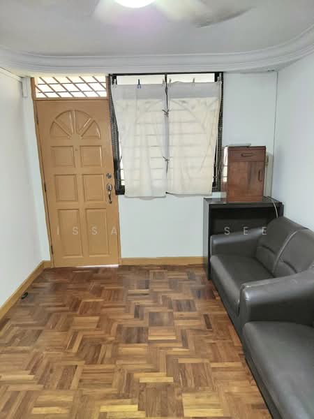 21 Balam Road, 21 Balam Road, 2 Bedrooms, 645 sqft, HDB Flat For Rent, by Lissandre See, 500241764 - Living Room - PropertyGuru.com.sg