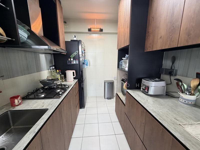 57 Teban Gardens Road, 57 Teban Gardens Road, 2 Bedrooms, 721 sqft, HDB Flat For Sale, by Joseph Goh, 500241766 - Kitchen - PropertyGuru.com.sg