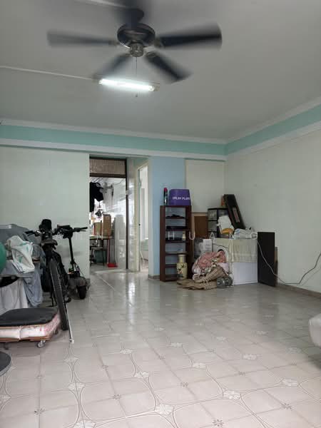 178 Ang Mo Kio Avenue 4, 178 Ang Mo Kio Avenue 4, 3 Bedrooms, 1,001 sqft, HDB Flat For Sale, by Annie Huang, 500241778 - Living Room - PropertyGuru.com.sg