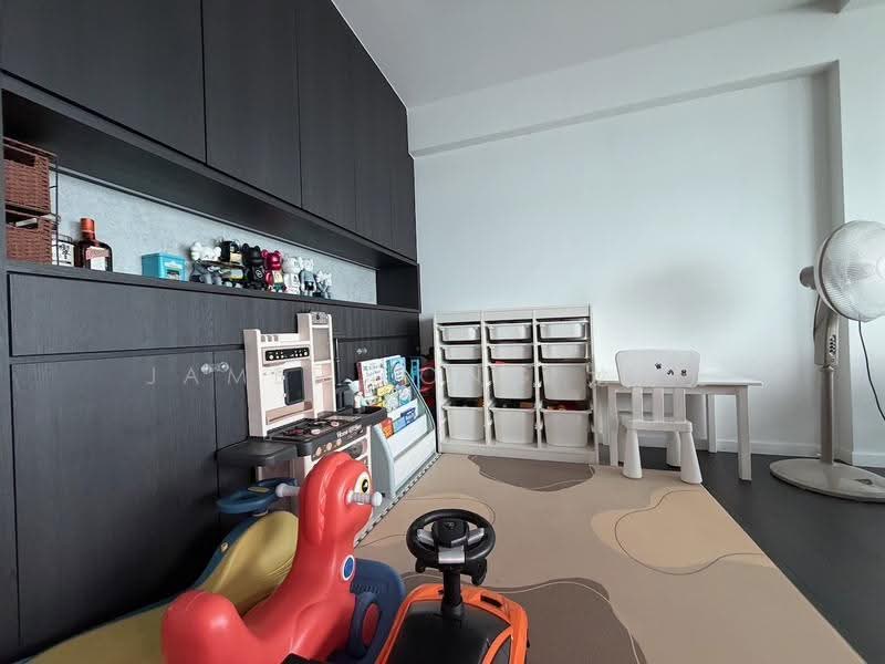 422B Northshore Drive, 422B Northshore Drive, 3 Bedrooms, 1,216 sqft, HDB Flat For Sale, by James Long 龙劲元, 500241782 - Interior - PropertyGuru.com.sg