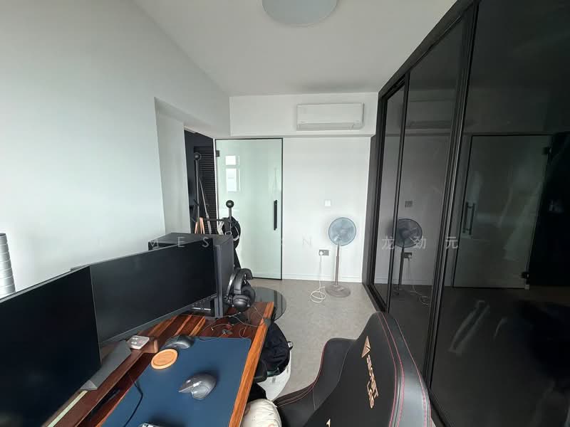 422B Northshore Drive, 422B Northshore Drive, 3 Bedrooms, 1,216 sqft, HDB Flat For Sale, by James Long 龙劲元, 500241782 - Study - PropertyGuru.com.sg