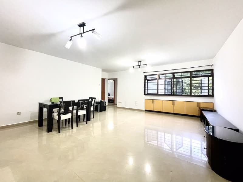 684C Choa Chu Kang Crescent, 684C Choa Chu Kang Crescent, 3 Bedrooms, 1,184 sqft, HDB Flat For Sale, by Michelle Lee, 500241784 - Living Room - PropertyGuru.com.sg