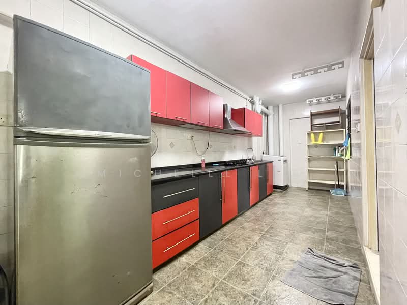 684C Choa Chu Kang Crescent, 684C Choa Chu Kang Crescent, 3 Bedrooms, 1,184 sqft, HDB Flat For Sale, by Michelle Lee, 500241784 - Kitchen - PropertyGuru.com.sg