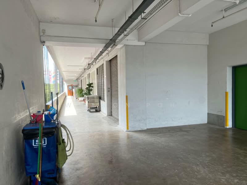 Shun Li Industrial Complex, 705 Sims Drive, 1,716 sqft, Light Industrial (B1) For Rent, by Watson Poh, 500241786 - Corridor - CommercialGuru.com.sg