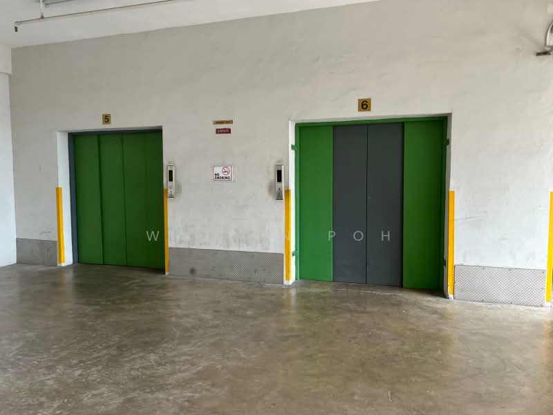 Shun Li Industrial Complex, 705 Sims Drive, 1,658 sqft, Light Industrial (B1) For Rent, by Watson Poh, 500241791 - Corridor - CommercialGuru.com.sg