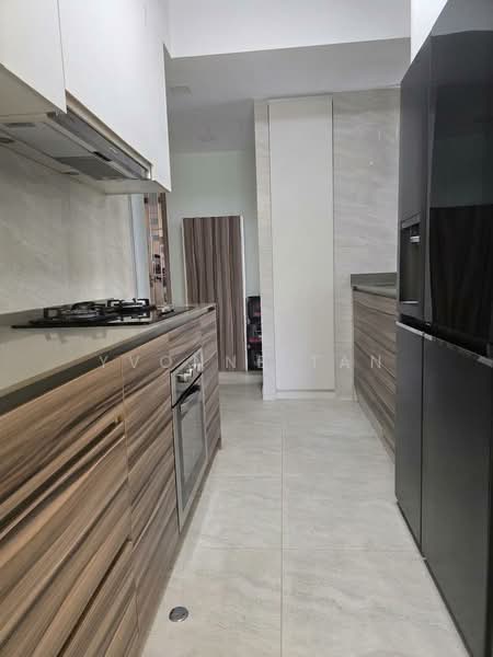 High Park Residences, 29 Fernvale Road, 5 Bedrooms, 1,442 sqft, Condominium For Sale, by Yvonne Tan, 500241795 - Kitchen - PropertyGuru.com.sg