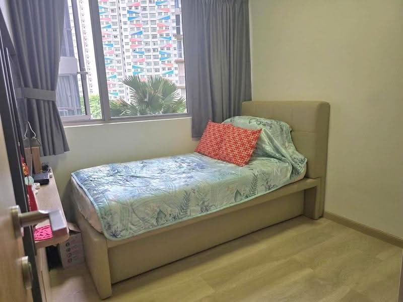 High Park Residences, 29 Fernvale Road, 5 Bedrooms, 1,442 sqft, Condominium For Sale, by Yvonne Tan, 500241795 - Bedroom - PropertyGuru.com.sg