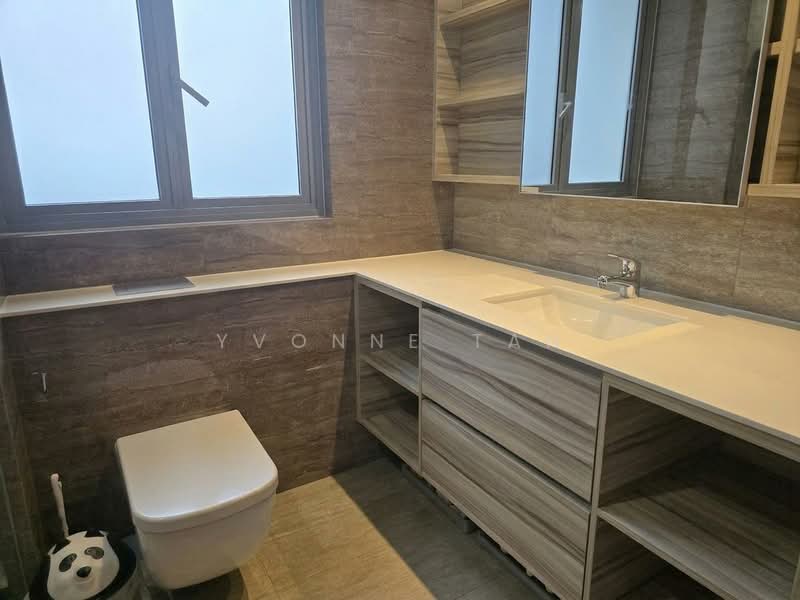 High Park Residences, 29 Fernvale Road, 5 Bedrooms, 1,442 sqft, Condominium For Sale, by Yvonne Tan, 500241795 - Bathroom - PropertyGuru.com.sg