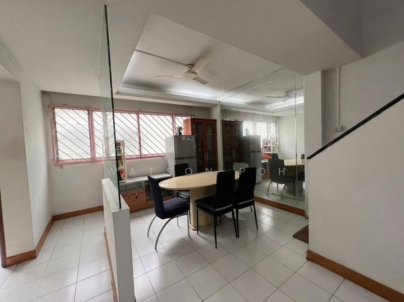 114 Bedok Reservoir Road, 114 Bedok Reservoir Road, 3 Bedrooms, 1,593 sqft, HDB Flat For Sale, by Watson Poh, 500241801 - Dining Room - PropertyGuru.com.sg