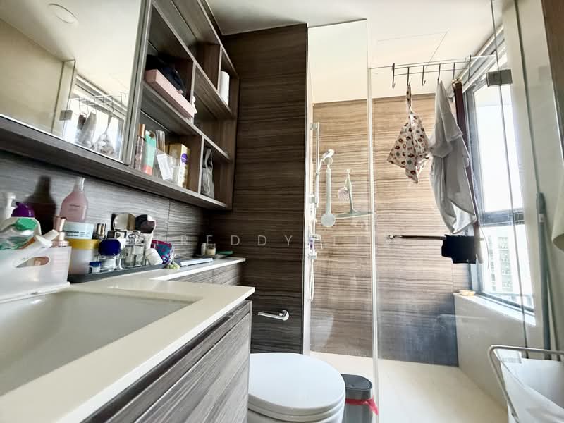 Coco Palms, 15 Pasir Ris Grove, 1 Bedroom, 463 sqft, Condominium For Sale, by Freddy Teo, 500241817 - Bathroom - PropertyGuru.com.sg