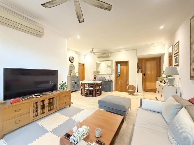 Thomson 800, 798 Thomson Road, Newton / Novena, 3 Bedrooms, 1,746 sqft, Condominium For Sale, by Derrick Tee, 500241823 - Living Room - PropertyGuru.com.sg