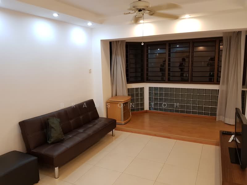 588B Montreal Drive, 588B Montreal Drive, 4 Bedrooms, 1,345 sqft, HDB Flat For Rent, by Branson Toh, 500241834 - Living Room - PropertyGuru.com.sg