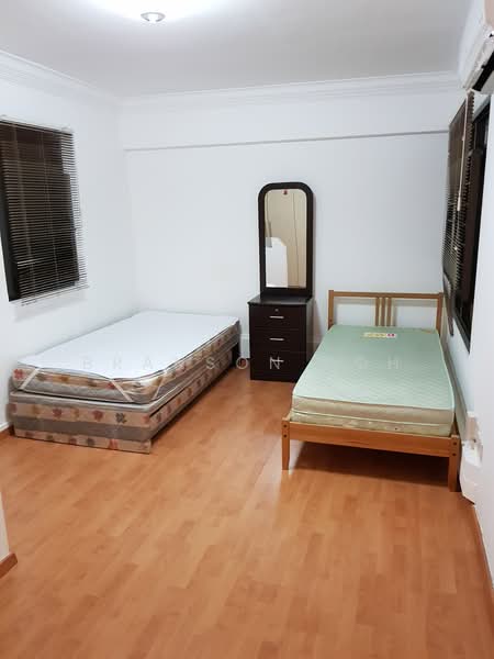 588B Montreal Drive, 588B Montreal Drive, 4 Bedrooms, 1,345 sqft, HDB Flat For Rent, by Branson Toh, 500241834 - Bedroom - PropertyGuru.com.sg