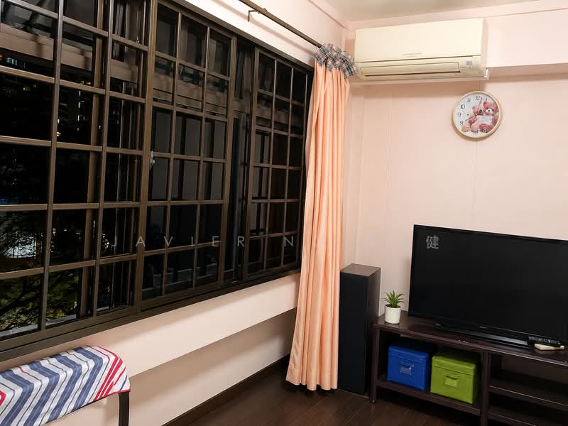 193 Bukit Batok West Avenue 6, 193 Bukit Batok West Avenue 6, Room Rental, 300 sqft, HDB Flat For Rent, by Javier Ng 黄允健, 500241848 - Living Room - PropertyGuru.com.sg