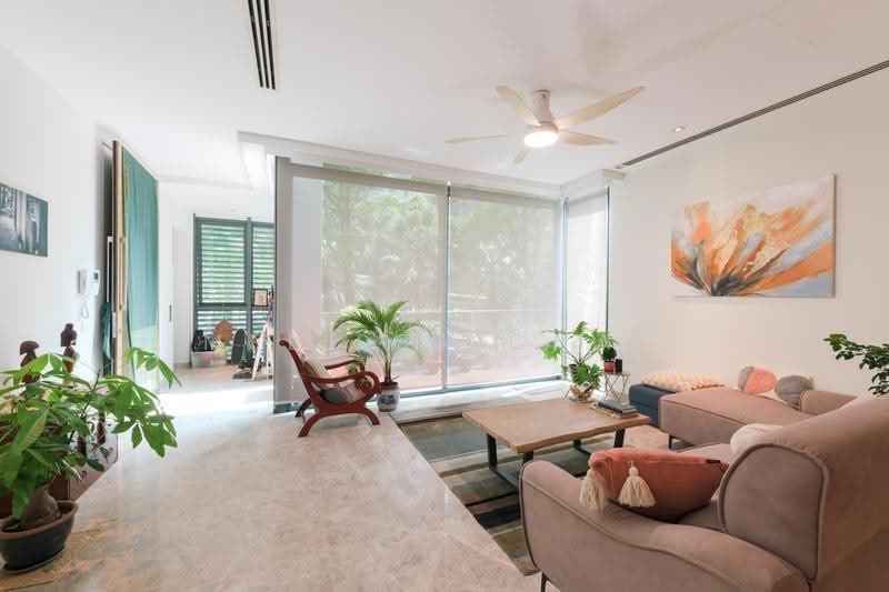Duchess Residences, 110 Duchess Avenue, 3 Bedrooms, 1,604 sqft, Condominium For Sale, by Melissa Chan, 500241882 - Living Room - PropertyGuru.com.sg