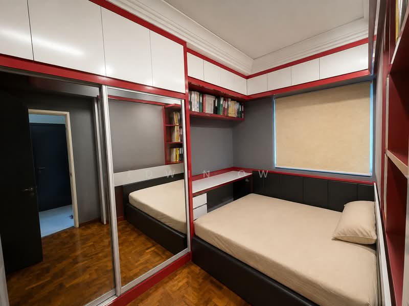 Grand Chateau, 2 Jalan Rajawali, 3 Bedrooms, 1,238 sqft, Condominium For Sale, by Edwin Ow, 500241887 - Bedroom - PropertyGuru.com.sg